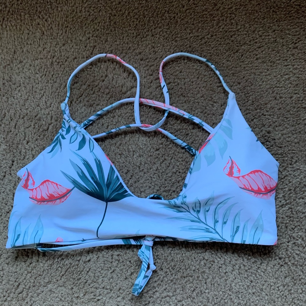 Bikini top